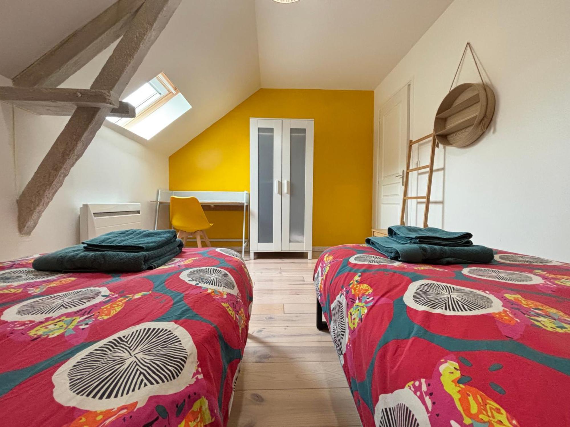 Le So Wild, Maison Avec Jardin Clos, Terrasse Amenagee, 5 Mn A Pied Commerce, Terrain De Tennis, A 800 M De La Plage D'Omaha Beach Jeux Arcade, Jouets, Materiel Jeunes Enfants Enfants, Table Ping-Pong ヴィエルヴィル・シュル・メール エクステリア 写真